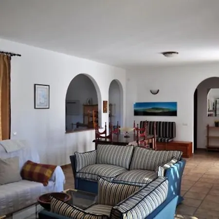 Beautiful House In Second Line Of The Beach *