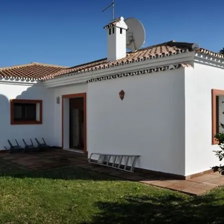 Beautiful House In Second Line Of The Beach Holiday home